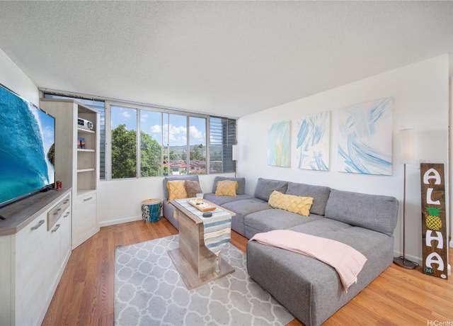 Property at 3030 Ala Ilima St #301, Honolulu, HI 96818, 2 beds, 1 bath