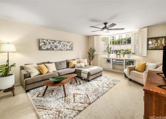 Property at 1820 Kaioo Dr Unit A402, Honolulu, HI 96815, 2 beds, 1 bath