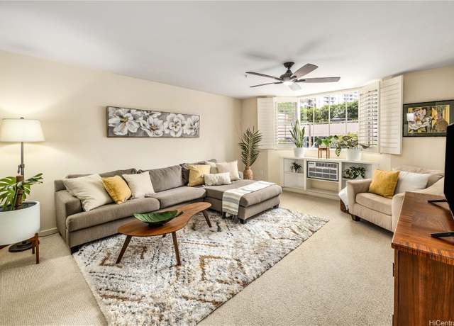 Property at 1820 Kaioo Dr Unit A402, Honolulu, HI 96815, 2 beds, 1 bath