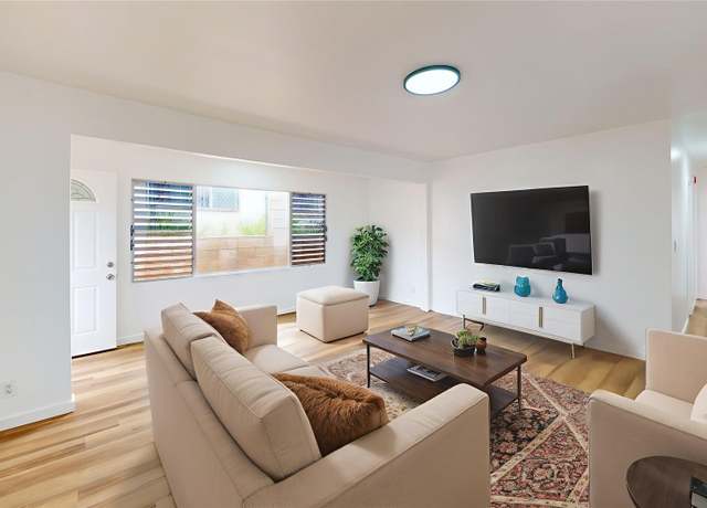 Property at 84-562 Nukea St, Waianae, HI 96792, 3 beds, 1.5 baths