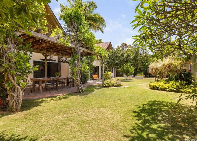 Property at 337 Wanaao Rd, Kailua, HI 96734, 6 beds, 6 baths