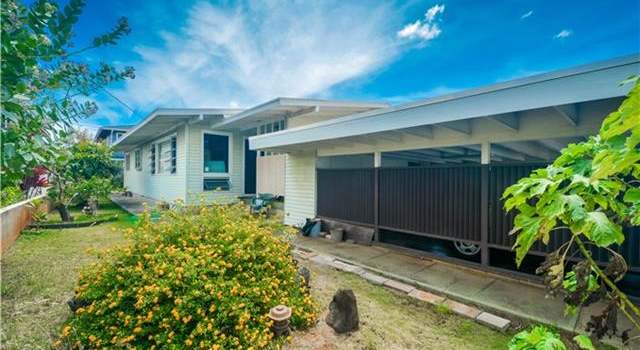 Photo of 704 Luakaha St, Honolulu, HI 96816