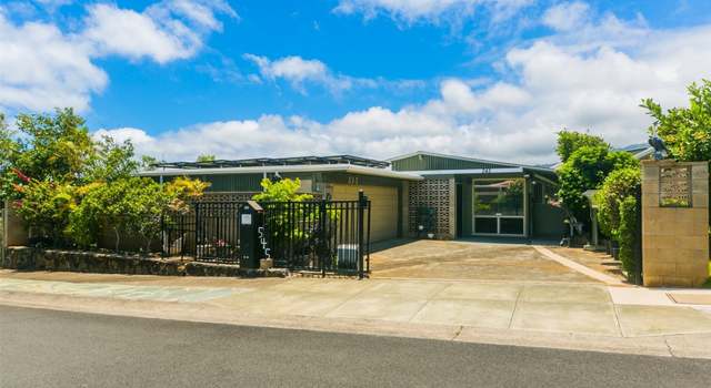 Photo of 545 Kekupua St, Honolulu, HI 96825