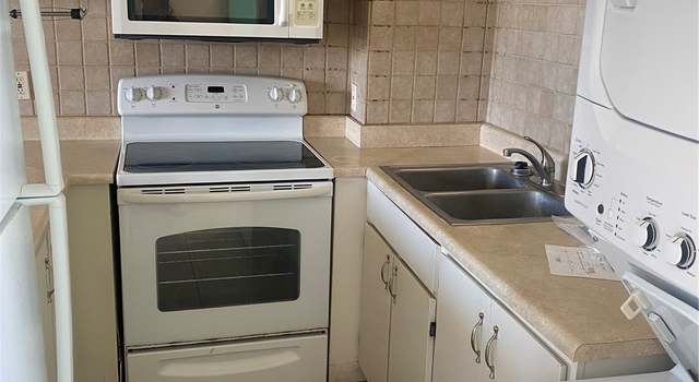 Photo of 1555 Pohaku St Unit B501, Honolulu, HI 96817