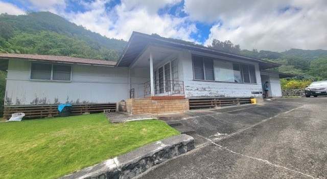 Property at 1950 Kui Pl, Honolulu, HI 96819, 4 beds, 1 bath