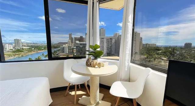 Photo of 444 Niu St #1406, Honolulu, HI 96815