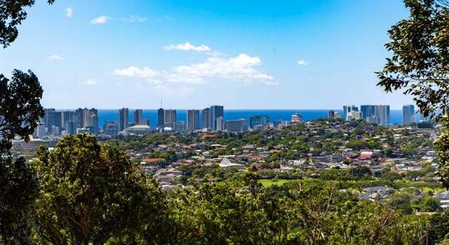 Photo of 3625 Woodlawn Terrace Pl, Honolulu, HI 96822