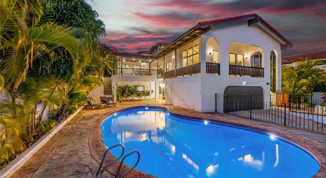 Photo of 1893 Alaweo St, Honolulu, HI 96821