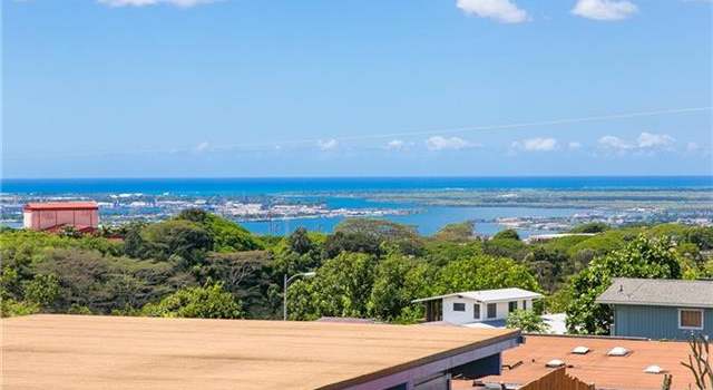 Photo of 2309 Ahaiki St, Pearl City, HI 96782