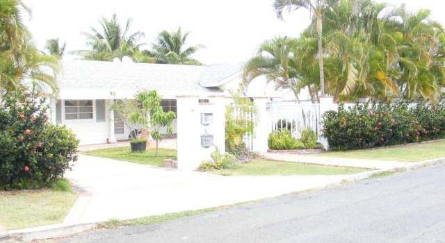 Property at 4526 Aukai Ave, Honolulu, HI 96816, 3 beds, 3 baths