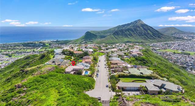 Photo of 1327 Kamehame Dr, Honolulu, HI 96825