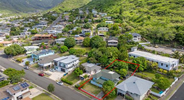 Photo of 625 Hind Iuka Dr, Honolulu, HI 96821