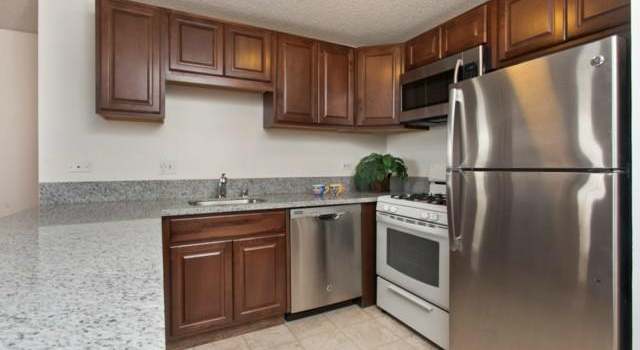 Photo of 2452 Tusitala St #909, Honolulu, HI 96815