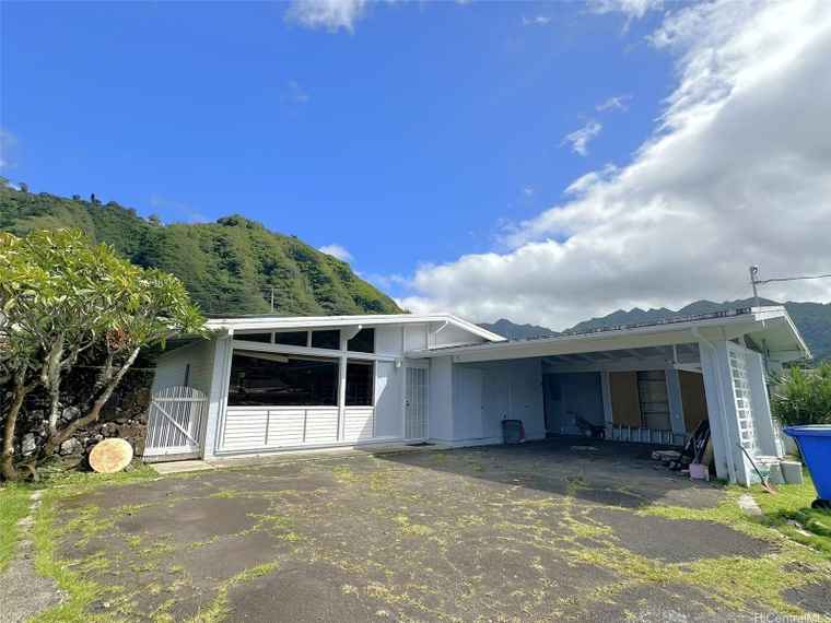 Photo of 2819 Poelua St Honolulu, HI 96822