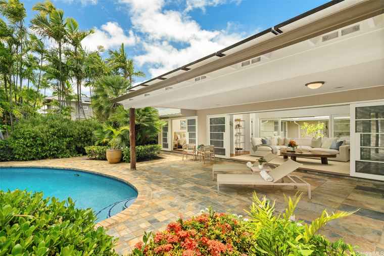 Photo of 646 Honua St Honolulu, HI 96816