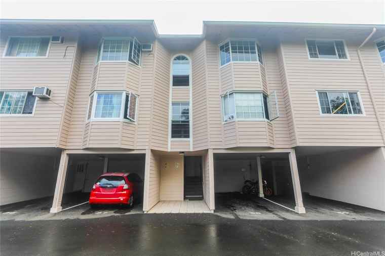 Photo of 44-102 Ikeanani Dr #422 Kaneohe, HI 96744