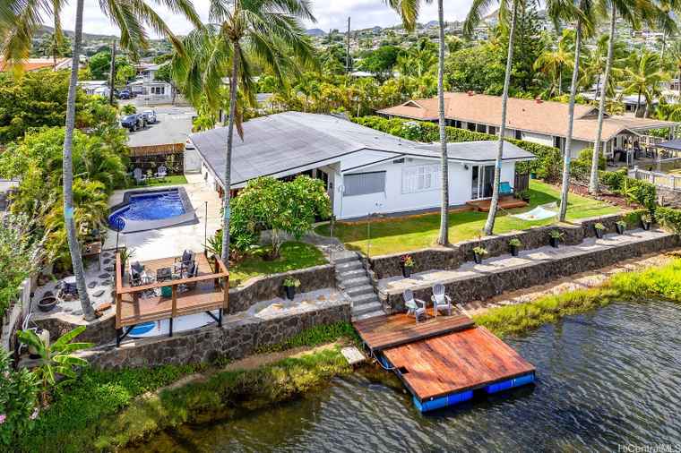 Photo of 880 Akiu Pl Kailua, HI 96734