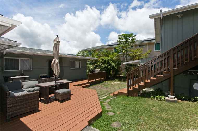 Photo of 1848 Puowaina Dr Honolulu, HI 96813