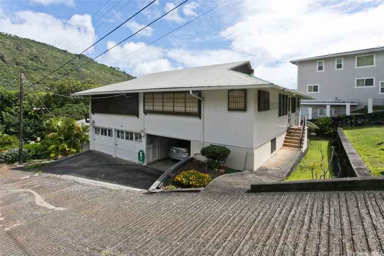 Photo of 2357 Palolo Ave Unit A Honolulu, HI 96816