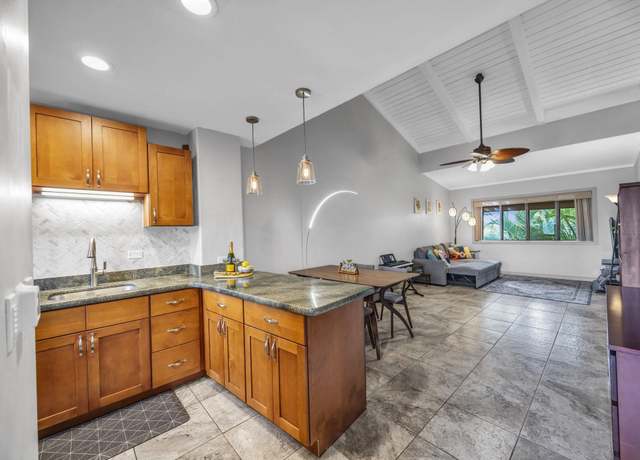 Property at 3788 Lower Honoapiilani Rd Unit A211, Lahaina, HI 96761, 1 bed, 2 baths