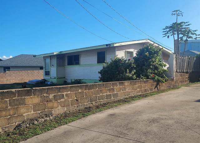 Property at 409 Waiehu Beach Rd, Wailuku, HI 96793, 3 beds, 1 bath