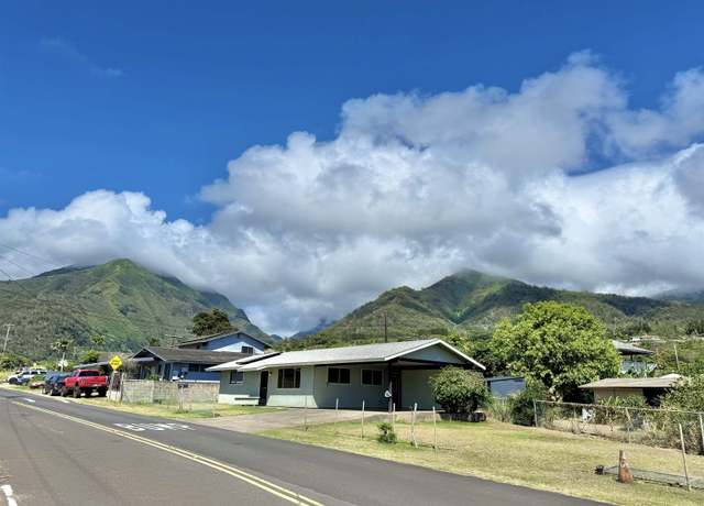 Property at 2124 Kahawai St, Wailuku, HI 96793, 2 beds, 2 baths