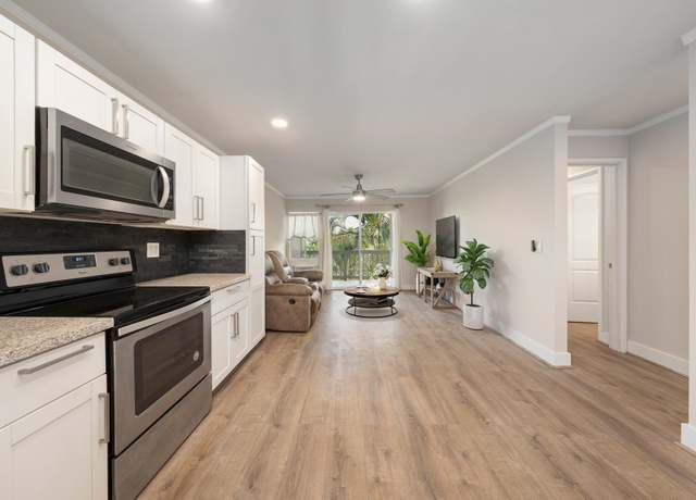 Property at 480 Kenolio Rd Unit 21-204, Kihei, HI 96753, 2 beds, 2 baths