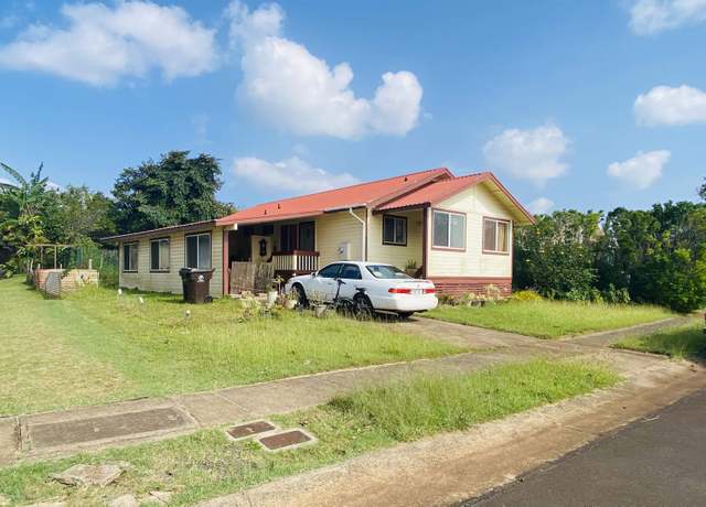Property at 337 Ahakea St, Lanai City, HI 96763, 3 beds, 1.5 baths