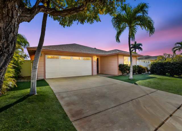 Property at 40 Noolu St, Kihei, HI 96753, 3 beds, 2 baths