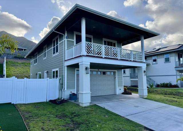 Property at 24 Kupaloke St, Wailuku, HI 96793, 3 beds, 2.5 baths