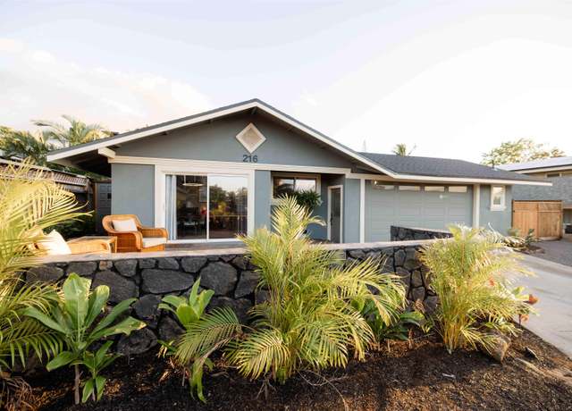 Property at 216 Waipahe Pl, Kihei, HI 96753, 3 beds, 3.5 baths