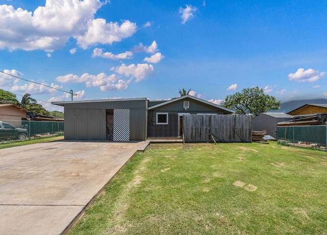 Property at 613 Kalakaua St, Wailuku, HI 96793, 4 beds, 2 baths
