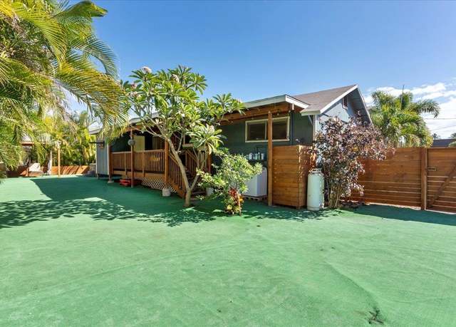 Property at 27 Nanialii Pl Unit E, Kihei, HI 96753, 3 beds, 2 baths