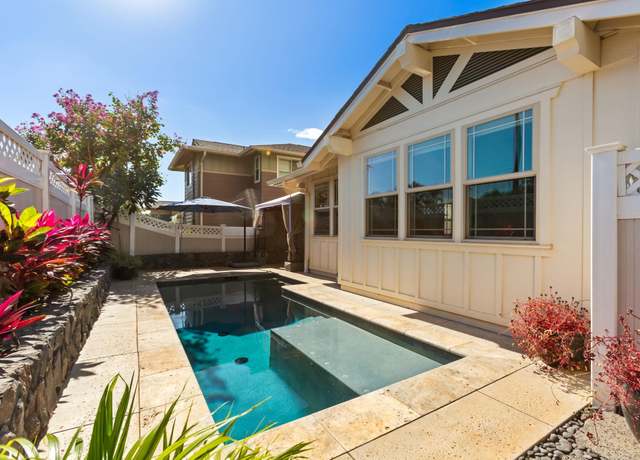 Property at 214 Kahoma Village Loop #8, Lahaina, HI 96761, 3 beds, 2.5 baths