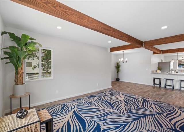 Property at 209 Muliwai Dr, Wailuku, HI 96793, 3 beds, 2 baths