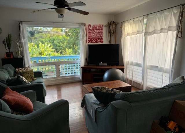 Property at 3 Uala Pue Pl #1, Kaunakakai, HI 96748, 2 beds, 1 bath