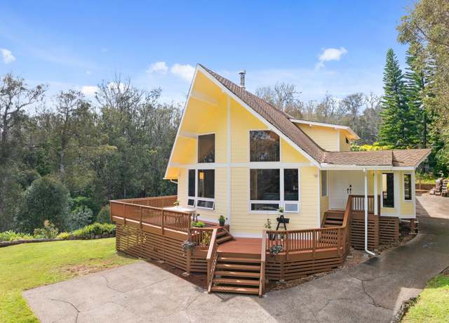 Property at 1733 Piiholo Rd, Makawao, HI 96768, 3 beds, 2 baths