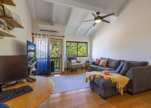 Property at 2050 Kanoe St #208, Kihei, HI 96753, 1 bed, 1 bath