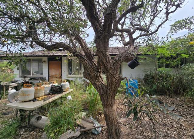Property at 634 Pio Dr, Kahului, HI 96732, 4 beds, 2 baths