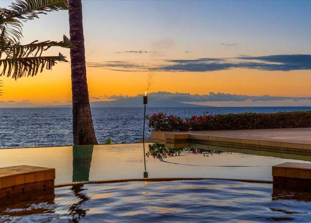 Property at 4950 Makena Rd #8, Kihei, HI 96753, 4 beds, 4.5 baths