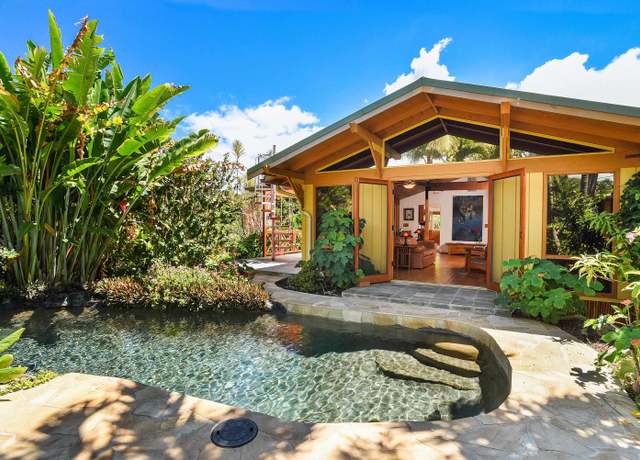 Property at 679 Kaapuni Pl, Kihei, HI 96753-9236, 3 beds, 2 baths