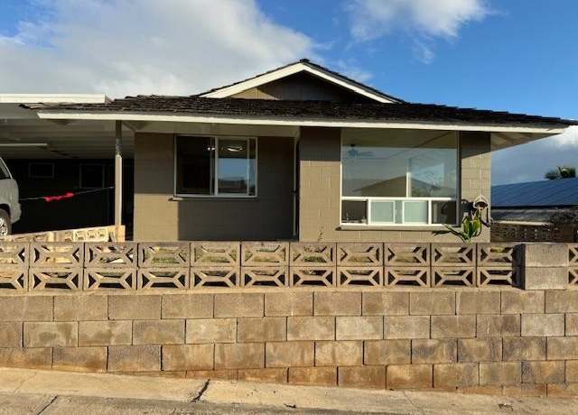 Property at 754 Makiki St, Wailuku, HI 96793, 3 beds, 2.5 baths