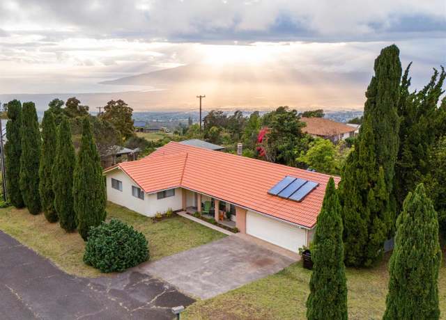 Property at 10 Meakoho Pl, Kula, HI 96790, 3 beds, 2 baths