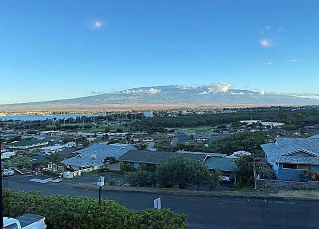 Property at 495 Liholiho St #204, Wailuku, HI 96793, 2 beds, 1.5 baths