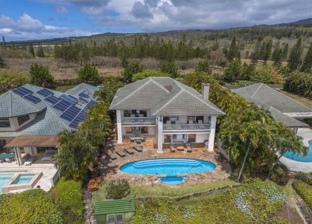 Property at 212 Crestview Rd, Lahaina, HI 96761, 3 beds, 3.5 baths