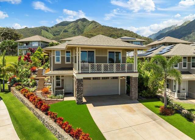 Property at 402 Puaehu St, Wailuku, HI 96793, 3 beds, 2 baths