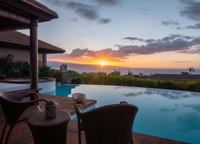 Property at 26 E Mahi Pua Pl, Lahaina, HI 96761, 4 beds, 4.5 baths