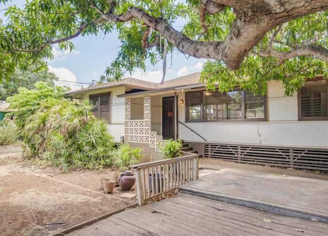 Property at 3816 Lower Honoapiilani Rd, Lahaina, HI 96761, 3 beds, 1 bath
