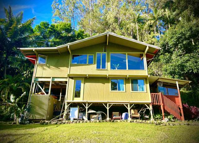 Property at 106 Hikiau Rd, Haiku, HI 96708, 2 beds, 2 baths