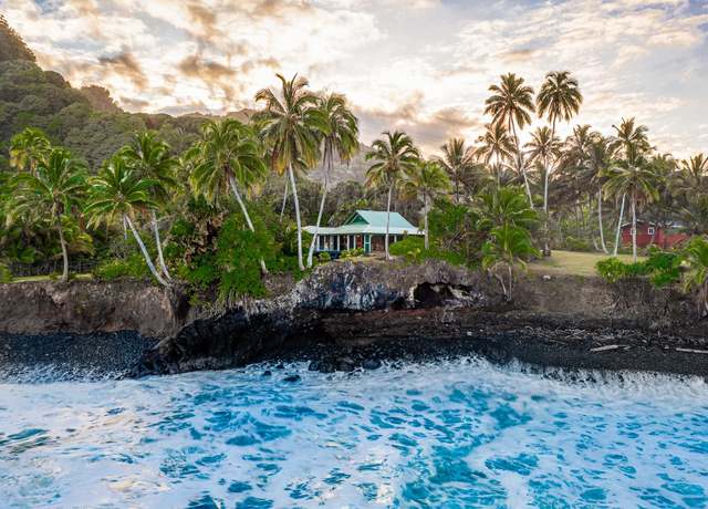 Property at 355 Wailua Rd, Hana, HI 96713, 3 beds, 2 baths